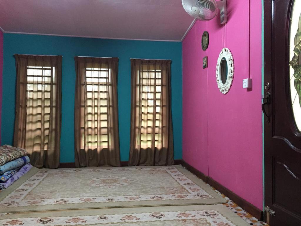 Seri Pengkalan Homestay Bachok Exteriör bild